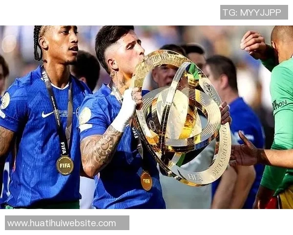 英媒称皇马巴黎关注切尔西凯塞多交易难度大 英媒称皇马巴黎关注切尔西凯塞多交易难度大