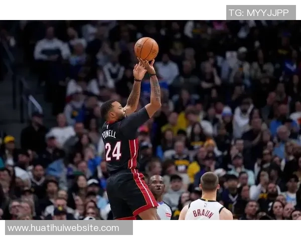 诺曼鲍威尔表现出色17投9中贡献21分三分球命中率高达50但难挽败局