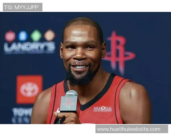 杜兰特新赛季表现抢眼场均30分6板助球队争胜 杜兰特新赛季表现抢眼场均30分6板助球队争胜